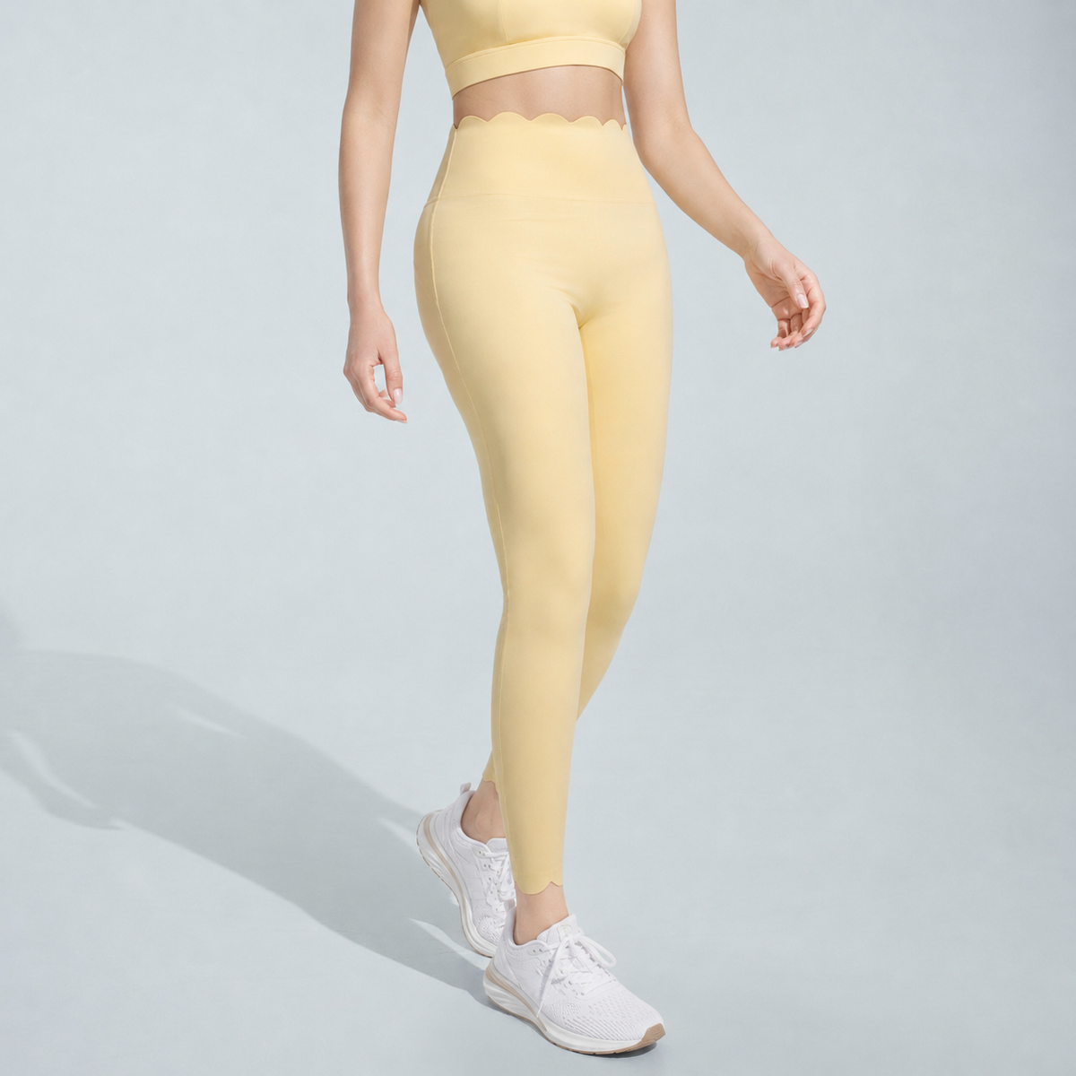 Scallop Curve Leggings